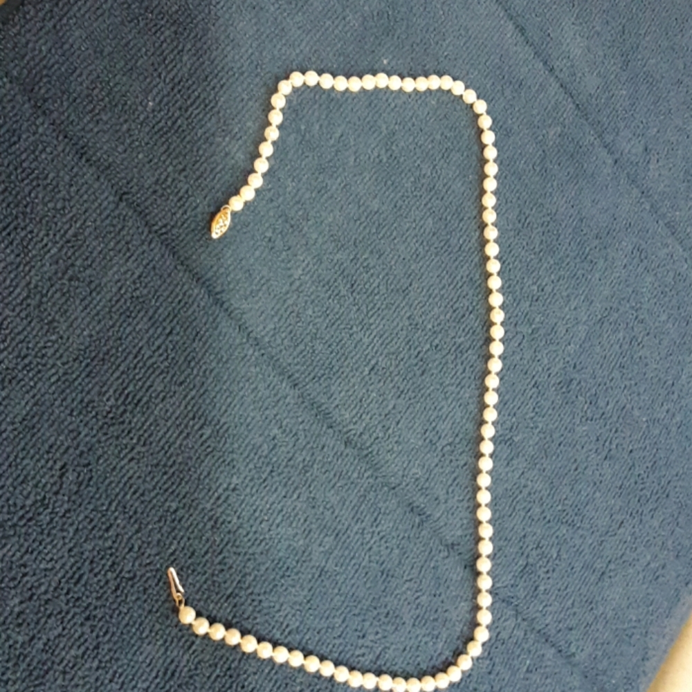 Pearl necklace